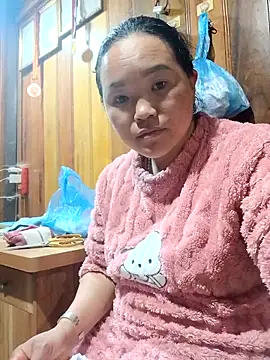 Snapshot of nelina_12345 chatting on 04-29-26, 12:53 nelina 12345 online show from 04-29-26, 12:53