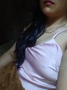 Snapshot of nelina_12345 chatting on 06-29-26, 10:43 nelina 12345 online show from 06-29-26, 10:43