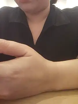 Snapshot of -Bibo- chatting on 02-20-26, 01:22 -Bibo- online show from 02-20-26, 01:22