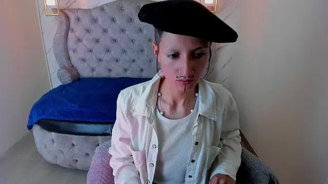 Snapshot of Fieramadame chatting on 06-06-26, 12:10 Fieramadame online show from 06-06-26, 12:10