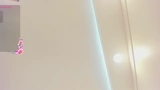 laia fisher  online show from 02-25-26, 04:38