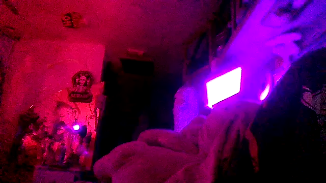 Snapshot of issyamazin chatting on 03-01-26, 06:26 issyamazin online show from 03-01-26, 06:26