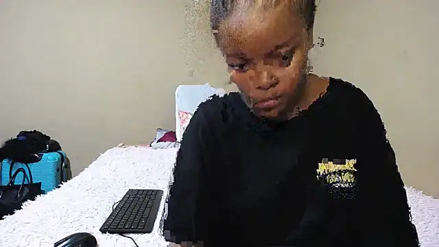 Snapshot of KinkyPxx chatting on 03-06-26, 05:42 KinkyPxx online show from 03-06-26, 05:42