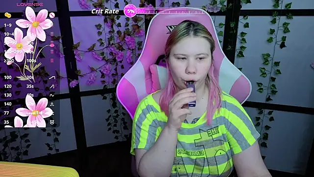 kitsune little online show from 05-01-26, 09:41