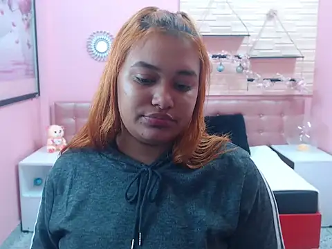 Alicefetishxxx online show from 04-01-26, 12:50