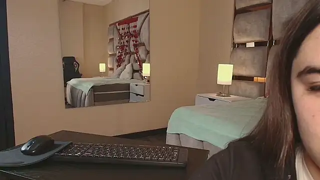 Anya Volker online show from 03-02-26, 12:56