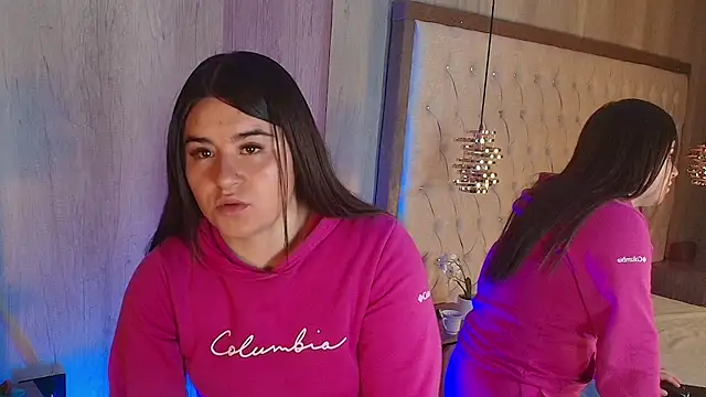 Anya Volker online show from 03-17-26, 12:30