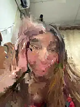 Snapshot of Laryssita_ chatting on 02-13-26, 03:46 Laryssita online show from 02-13-26, 03:46