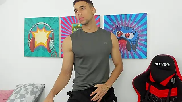 Thomas walker14 online show from 03-31-26, 12:49