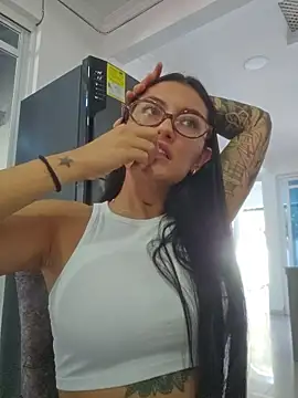 Roma xxx online show from 06-20-26, 08:22
