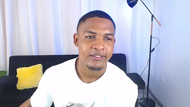 MaxCum18  online show from 02-23-26, 02:03