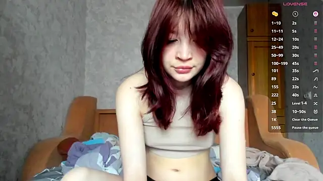 Snapshot of EvonDales chatting on 04-19-26, 03:39 EvonDales online show from 04-19-26, 03:39
