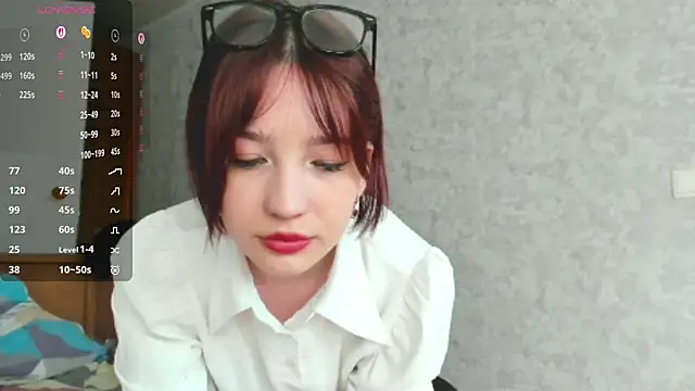 Snapshot of EvonDales chatting on 07-02-26, 02:23 EvonDales online show from 07-02-26, 02:23