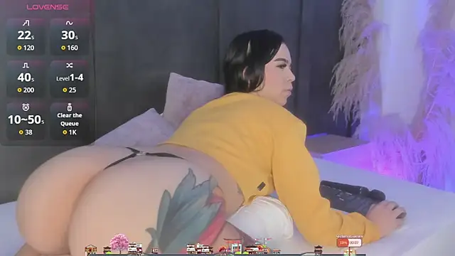 ariadna boneville online show from 04-14-26, 11:33