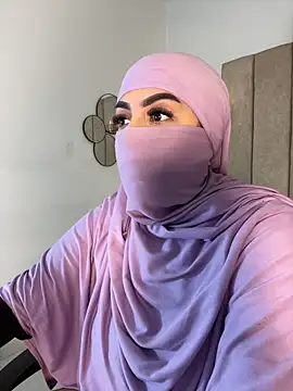 Snapshot of rashaaa_ chatting on 03-08-26, 02:15 rashaaa online show from 03-08-26, 02:15