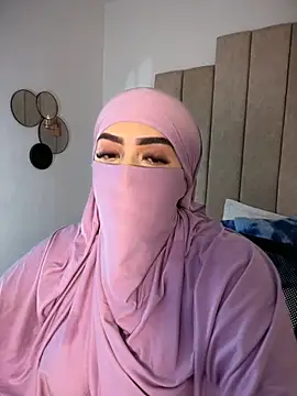 Snapshot of rashaaa_ chatting on 04-07-26, 01:50 rashaaa online show from 04-07-26, 01:50