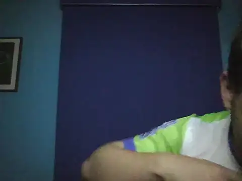 Snapshot of vinicius_ribas chatting on 04-09-26, 03:50 vinicius ribas online show from 04-09-26, 03:50