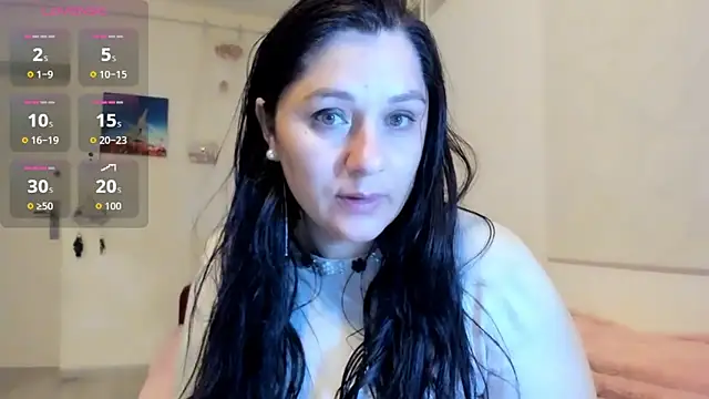 Snapshot of EVELYNA88 chatting on 05-16-26, 05:34 EVELYNA88 online show from 05-16-26, 05:34