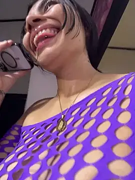 eimmy  skinny online show from 04-30-26, 07:42
