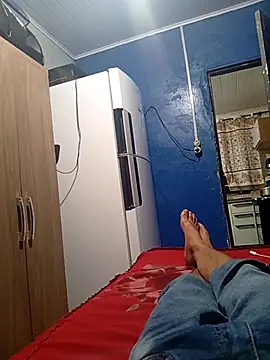 Snapshot of maldade1 chatting on 02-15-26, 02:19 maldade1 online show from 02-15-26, 02:19