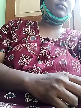 tamilkaviya431 online show from 04-13-26, 11:16