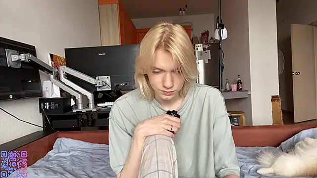 HirokoMassengills online show from 03-23-26, 05:00