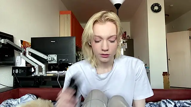 HirokoMassengills online show from 03-27-26, 04:40