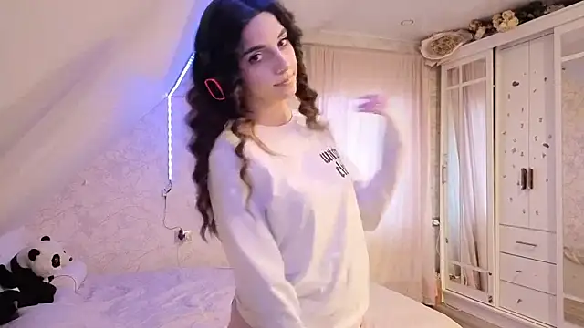 Blissmissataeses online show from 03-19-26, 11:58