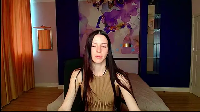 NoirDiva online show from 05-12-26, 11:29