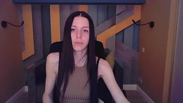 NoirDiva online show from 05-17-26, 06:00