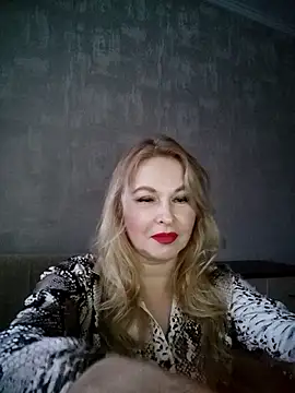 RossieGlow49 online show from 02-15-26, 02:47