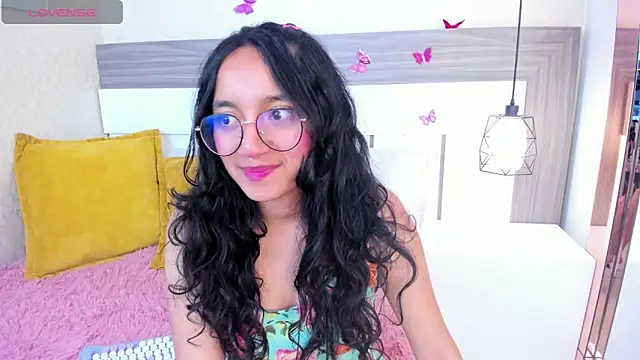 Emilyblussh online show from 04-08-26, 07:25