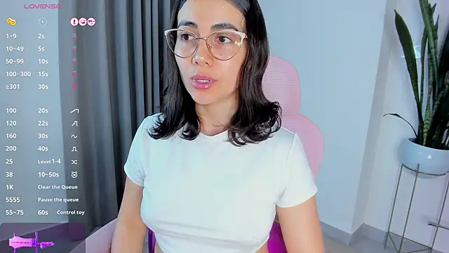 sara ospina22 online show from 04-07-26, 06:30
