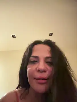 Snapshot of milabonnyoffical chatting on 02-16-26, 12:29 milabonnyoffical online show from 02-16-26, 12:29