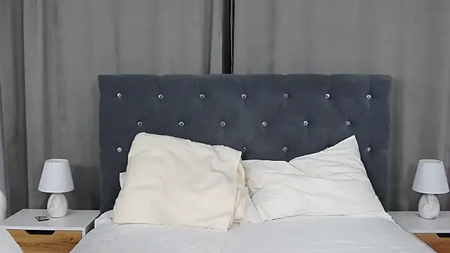 VikkyVonn online show from 05-05-26, 10:01