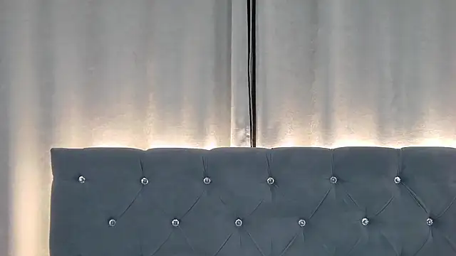 VikkyVonn online show from 05-07-26, 11:59