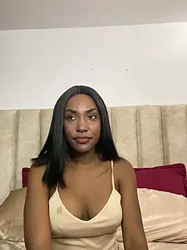 Snapshot of JustZoe_ chatting on 05-14-26, 09:21 JustZoe online show from 05-14-26, 09:21