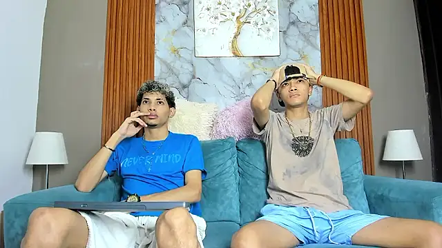 Snapshot of YOUNG_BOYS_HELL chatting on 03-10-26, 01:21 YOUNG BOYS HELL online show from 03-10-26, 01:21