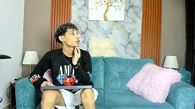 Snapshot of YOUNG_BOYS_HELL chatting on 03-12-26, 01:12 YOUNG BOYS HELL online show from 03-12-26, 01:12