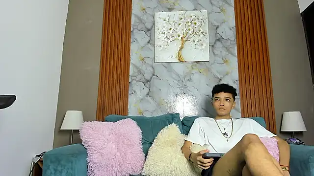 Snapshot of YOUNG_BOYS_HELL chatting on 03-15-26, 09:32 YOUNG BOYS HELL online show from 03-15-26, 09:32