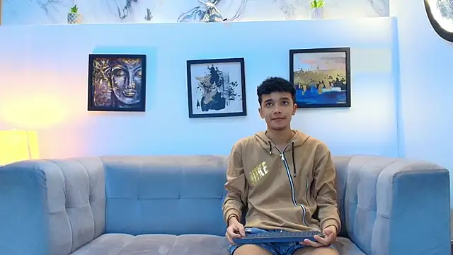 Snapshot of YOUNG_BOYS_HELL chatting on 04-01-26, 01:17 YOUNG BOYS HELL online show from 04-01-26, 01:17