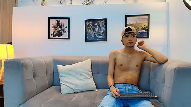 Snapshot of YOUNG_BOYS_HELL chatting on 04-17-26, 01:08 YOUNG BOYS HELL online show from 04-17-26, 01:08