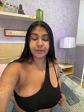 AprilBom online show from 04-06-26, 11:44