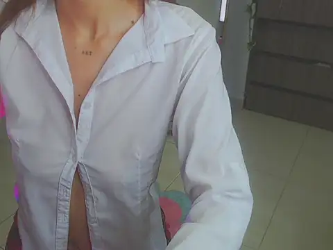 Mis Cersi online show from 02-15-26, 07:10