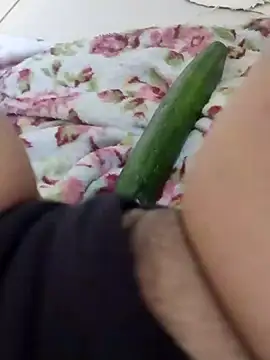 Snapshot of DoutoraInfiel chatting on 02-15-26, 10:14 DoutoraInfiel online show from 02-15-26, 10:14