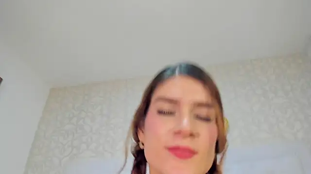 Snapshot of vivifit_08 chatting on 04-05-26, 07:55 vivifit 08 online show from 04-05-26, 07:55