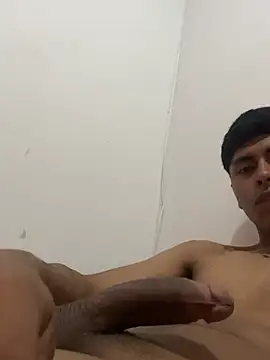 Snapshot of Miguel_960 chatting on 03-10-26, 09:53 Miguel 960 online show from 03-10-26, 09:53