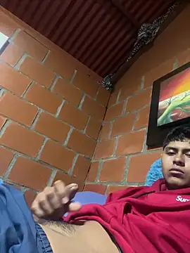 Snapshot of Miguel_960 chatting on 04-03-26, 01:47 Miguel 960 online show from 04-03-26, 01:47