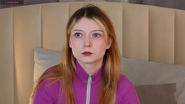 AlyssFrost online show from 04-23-26, 01:51