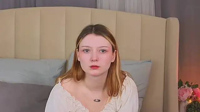 Snapshot of AlyssFrost chatting on 05-23-26, 02:50 AlyssFrost online show from 05-23-26, 02:50